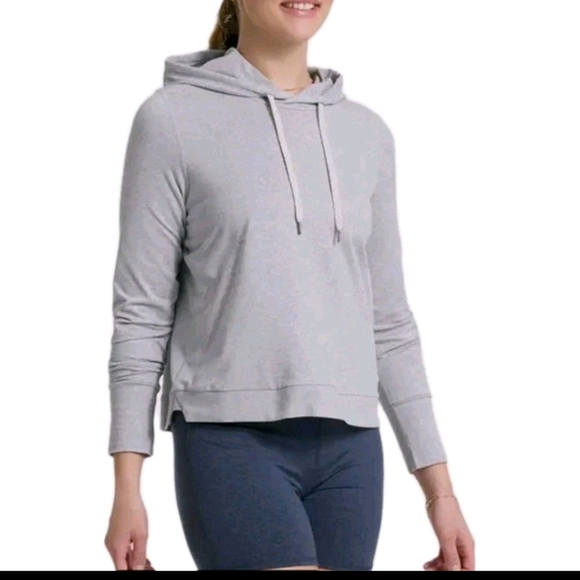 VUORI Halo Essential Hoodie Cropped Size Large Heather Gray Corium Embriodery - Picture 3 of 9